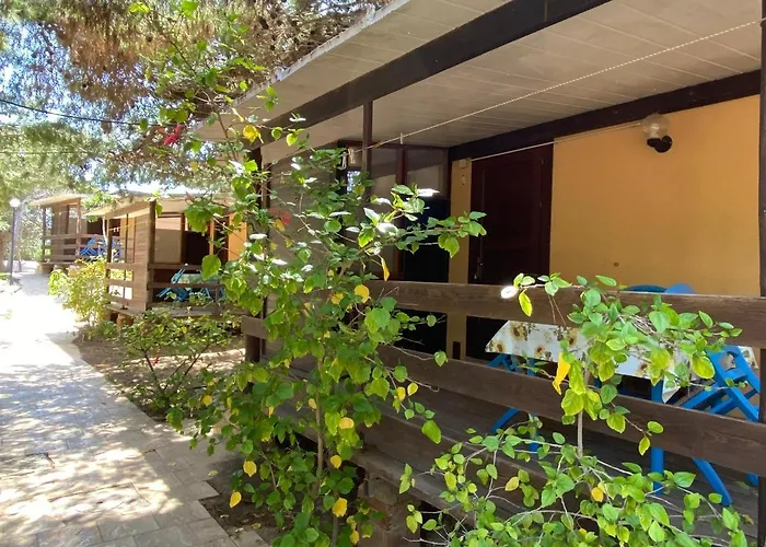 Hotel adatto agli animali: Villaggio La Roccia camping